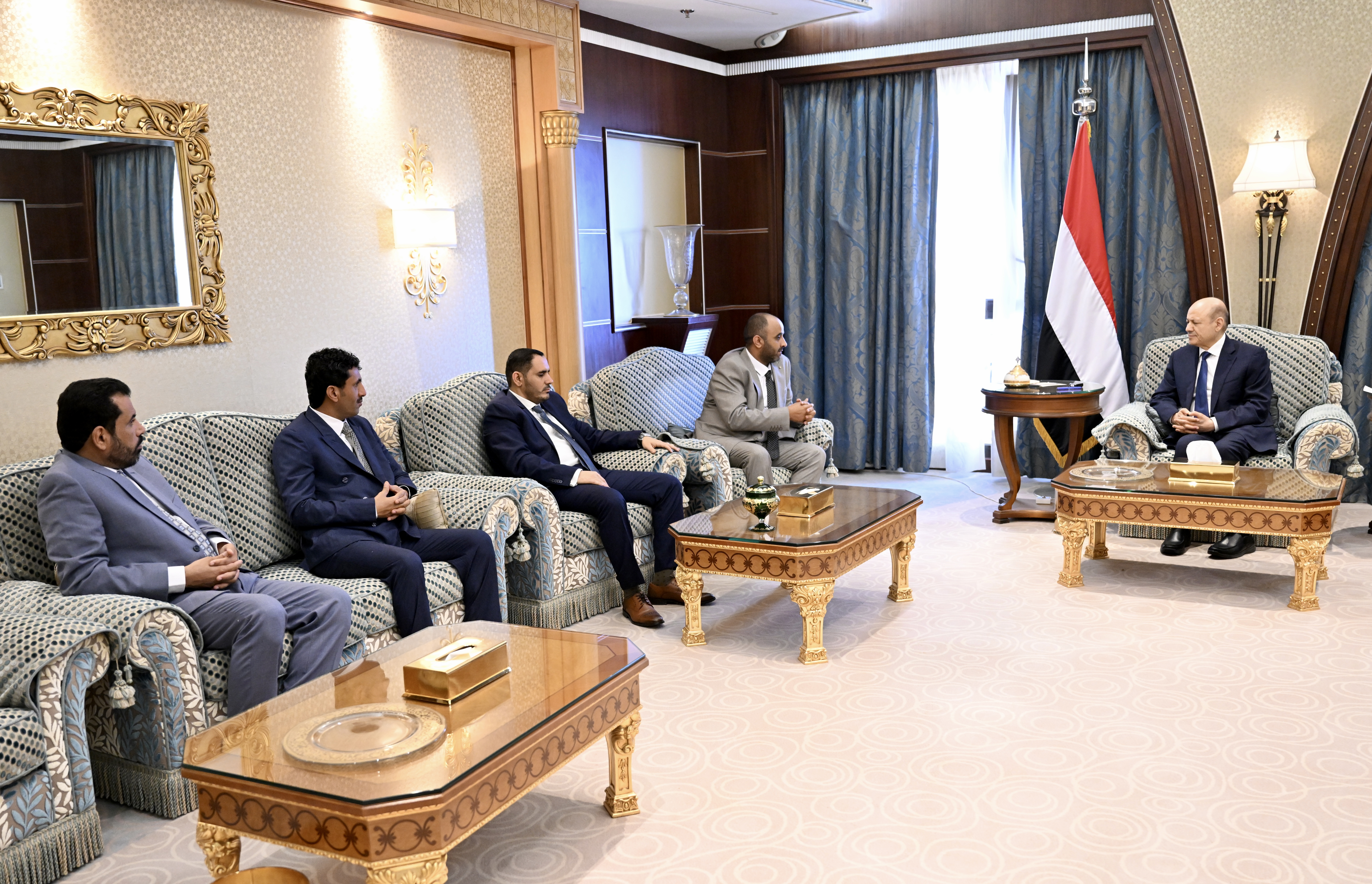 President al-Alimi affirms commitment to ending all detainees’ suffering 