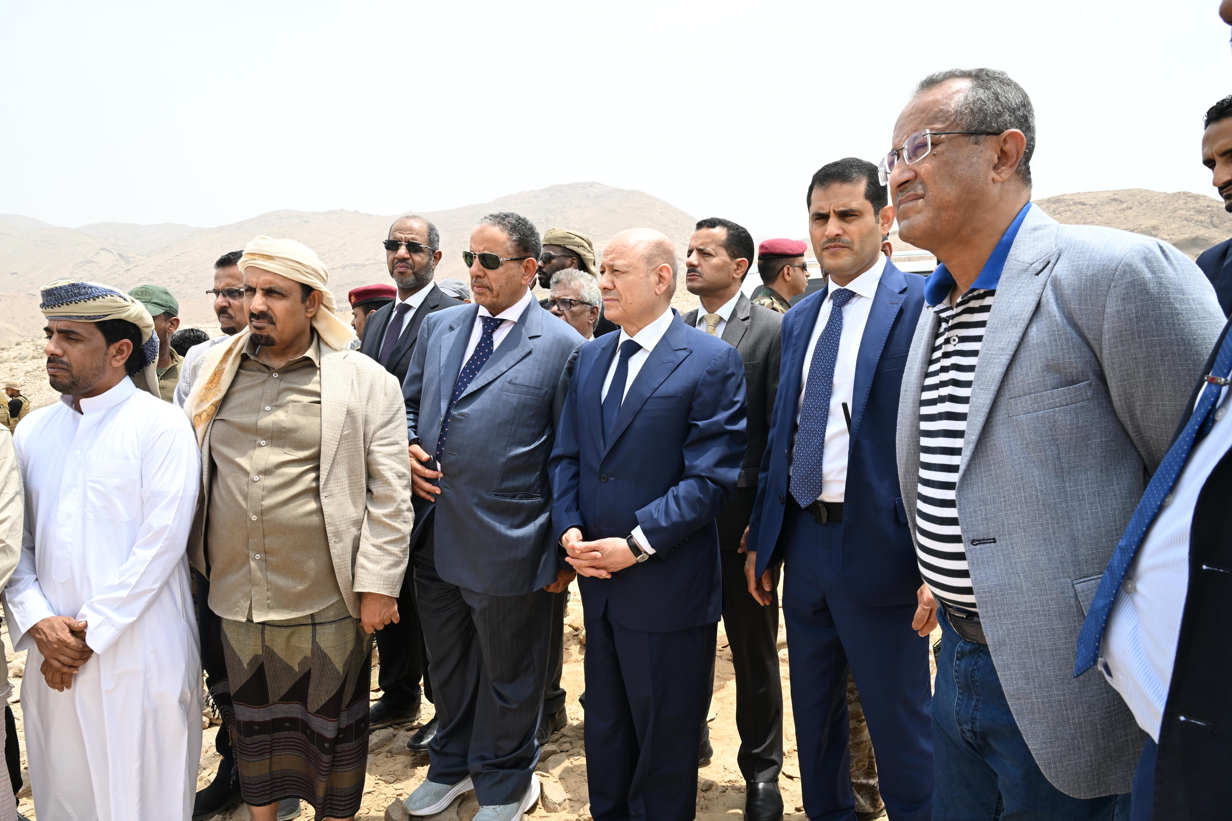 President Al-Alimi inspects number of development projects in Al Mukalla