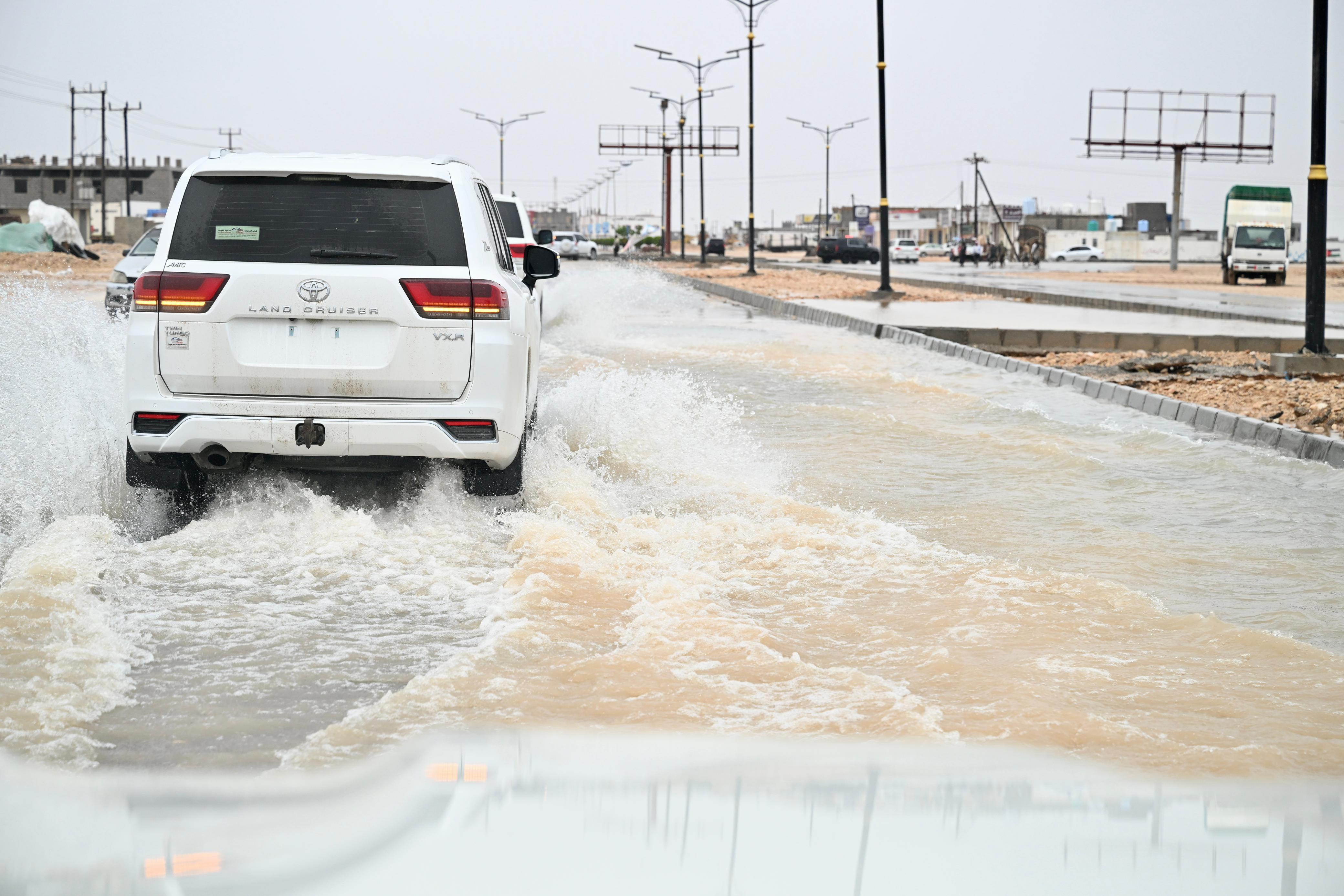 PRESIDENT AL-ALIMI VISITS AREAS HIT BY TEJ HURRICANE  24 Oct 2023 