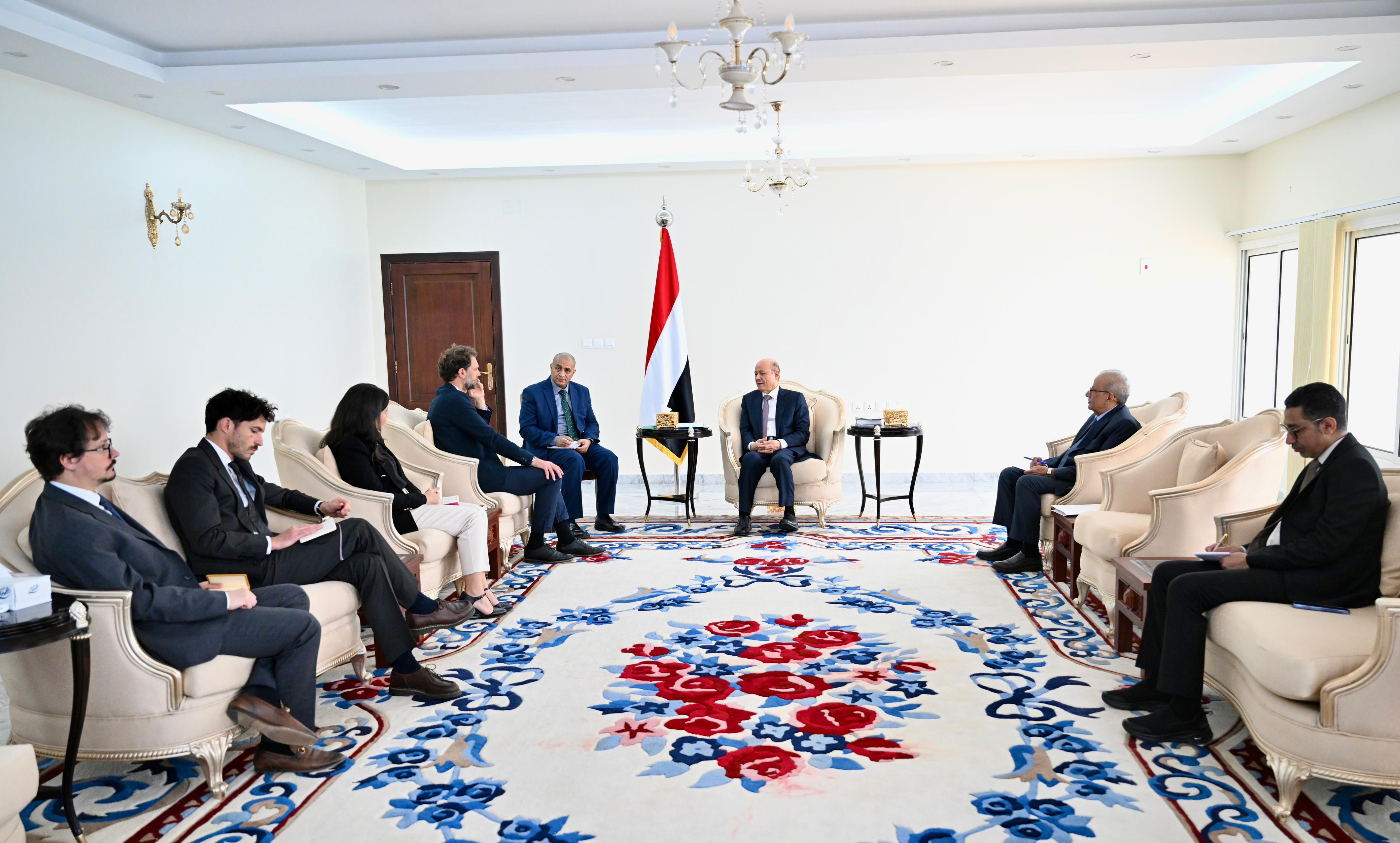 President Al-Alimi : Restoring State Institutions is the Ultimate Goal of Any Peace Efforts 