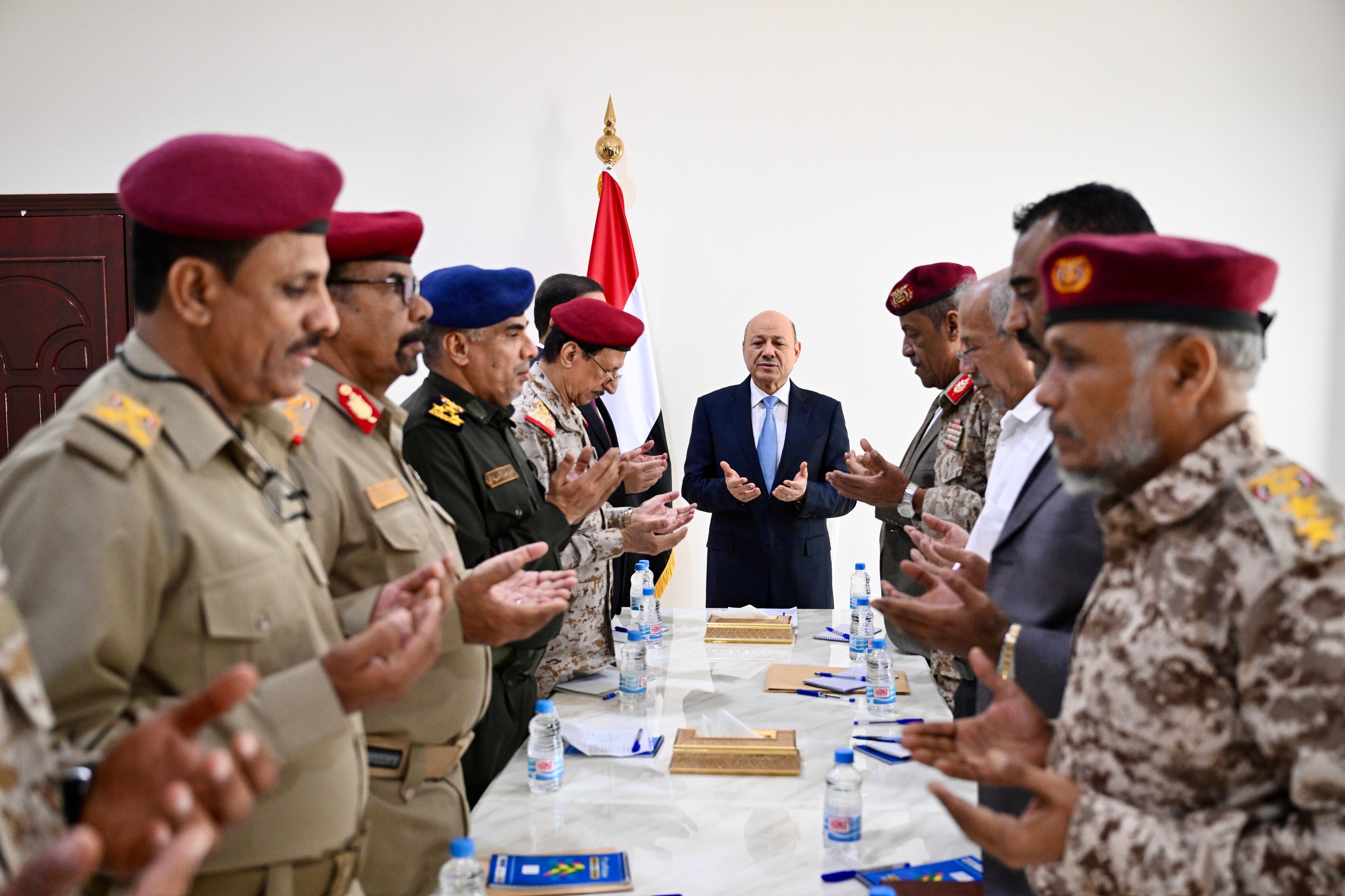 PRESIDENT AL-ALIMI MEETS WITH LEADERSHIP OF SECURITY COMMITTEE IN HADHRAMAUT