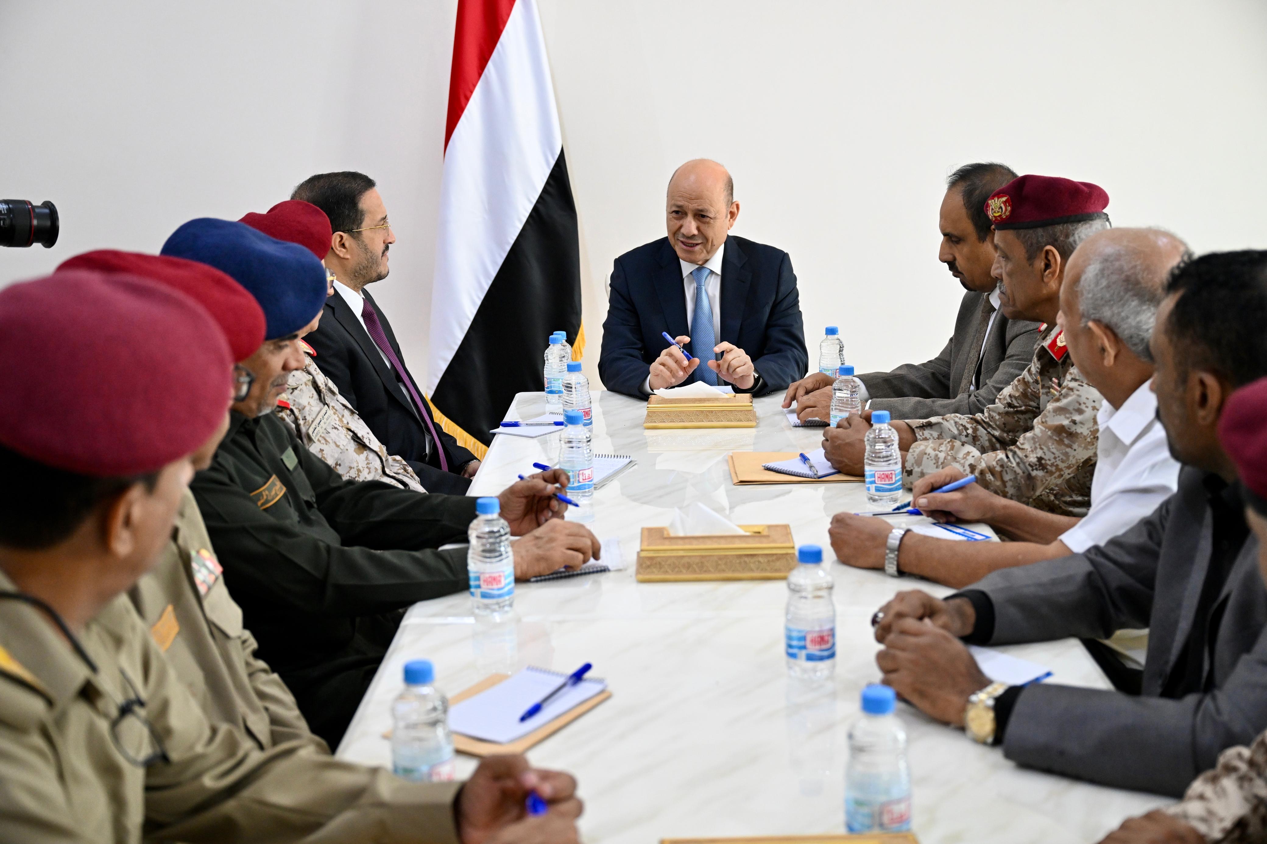 PRESIDENT AL-ALIMI MEETS WITH LEADERSHIP OF SECURITY COMMITTEE IN HADHRAMAUT