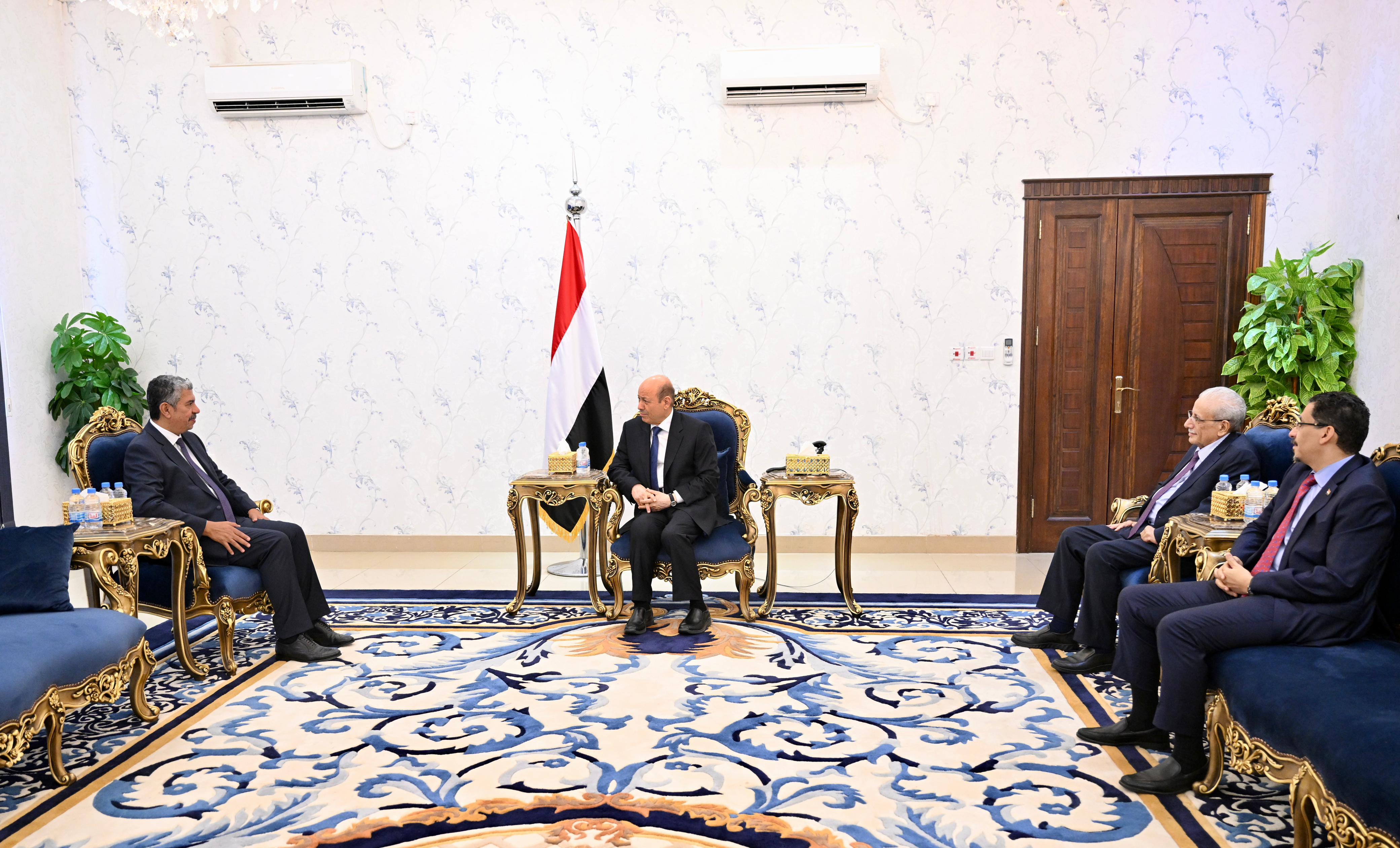 YEMEN’S AMBASSADOR TO EGYPT TAKES OATH BEFORE PRESIDENT AL ALIMI  ، 01 Nov 2023