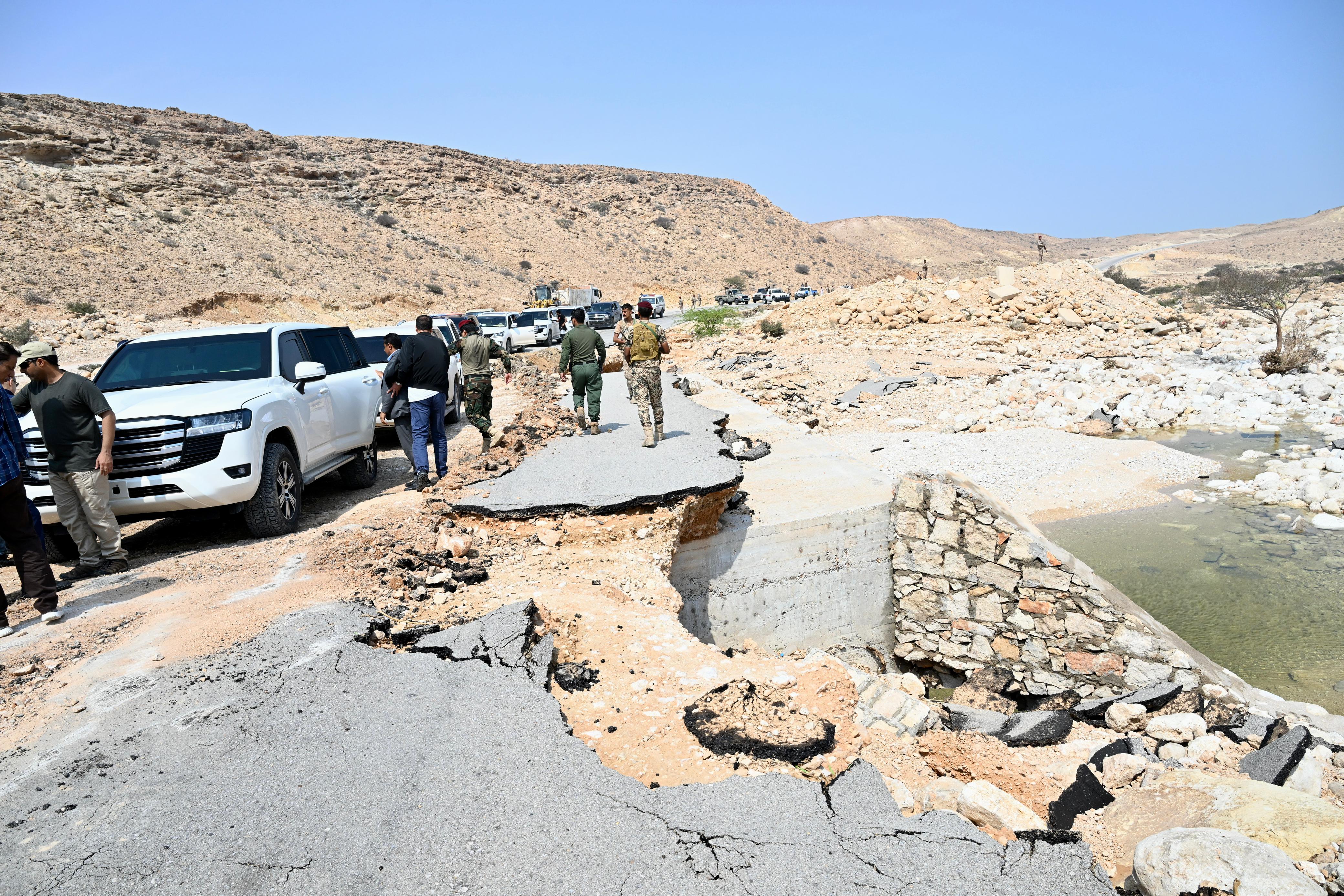 PRESIDENT INSPECTS AREAS HIT BY THE TROPICAL CYCLONE   26 Oct 2023