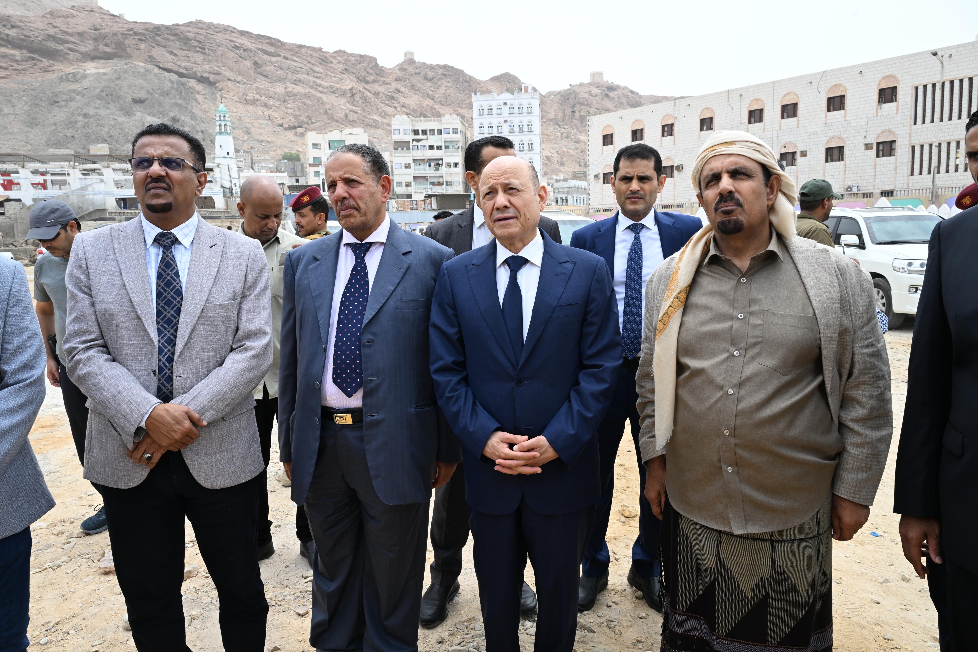 PRESIDENT AL-ALIMI INSPECTS NUMBER OF DEVELOPMENT PROJECTS IN AL MUKALLA