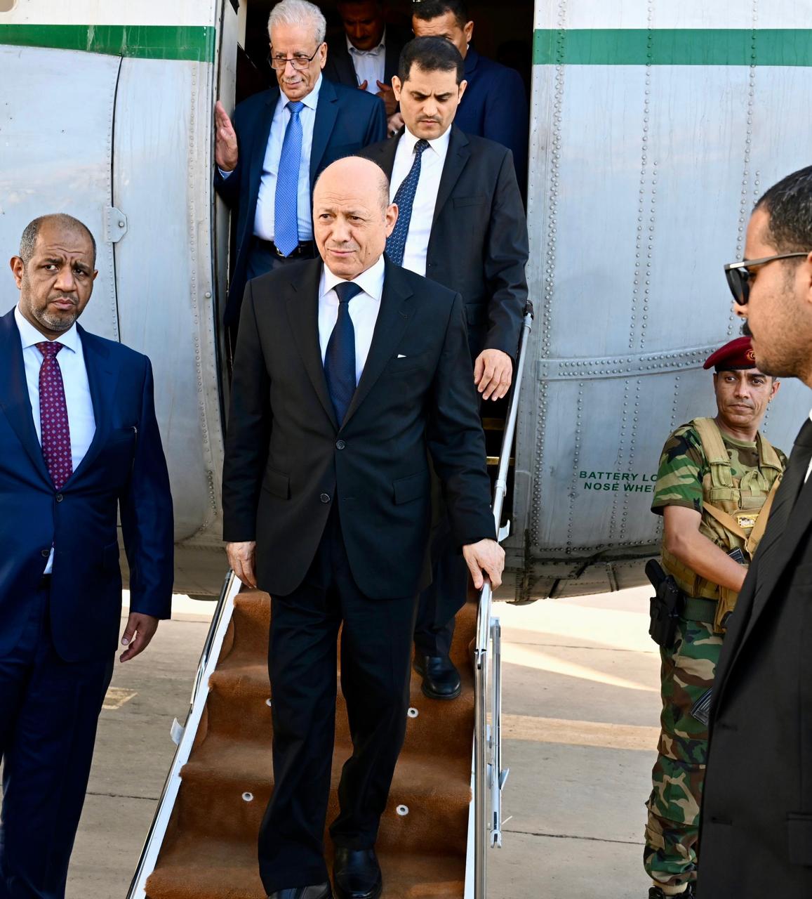 President Al-Alimi comes back to interim capital of Aden