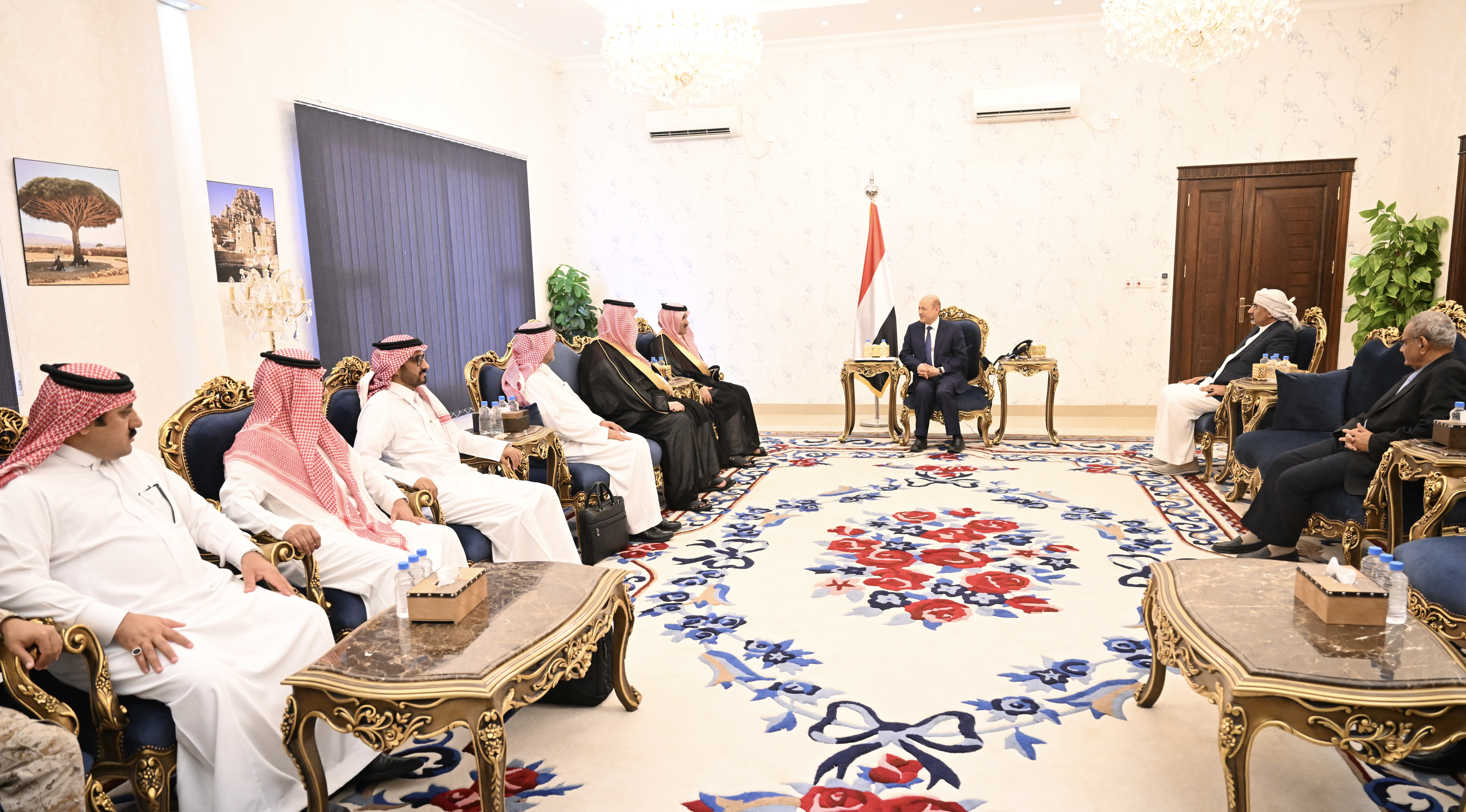 The President of the PLC receives the Ambassador of the Kingdom of Saudi Arabia to Yemen in Aden Tue, 09 May 2023