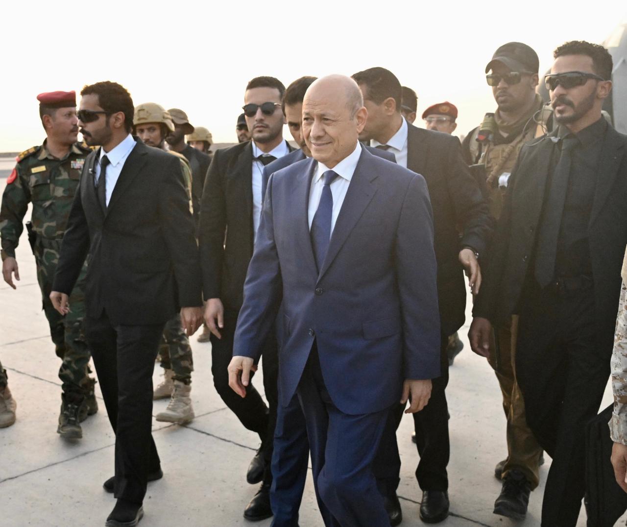 President Al-Alimi returns to interim  capital, Aden