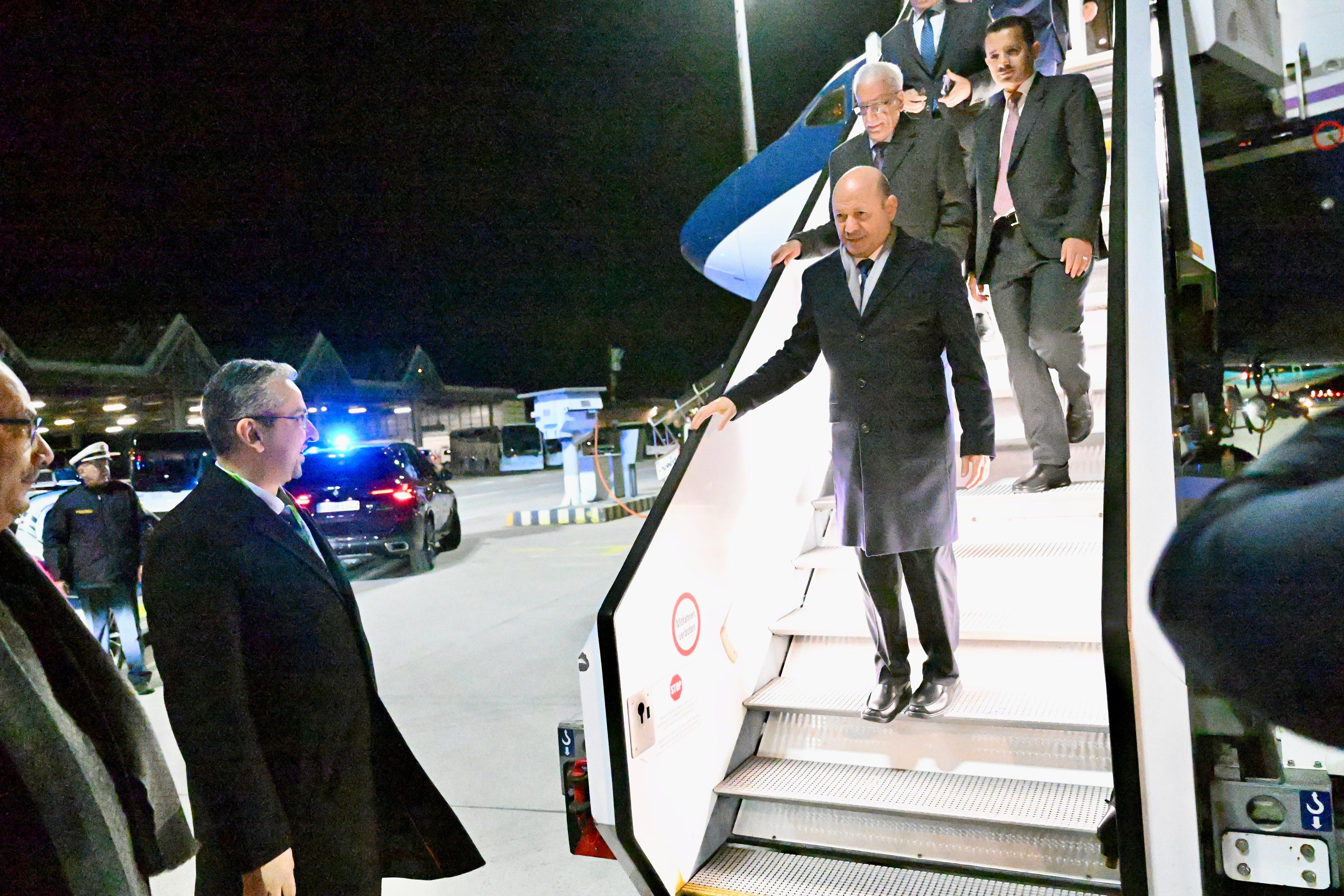 President Al-Alimi arrives in Munich to participate in the International Security Conference