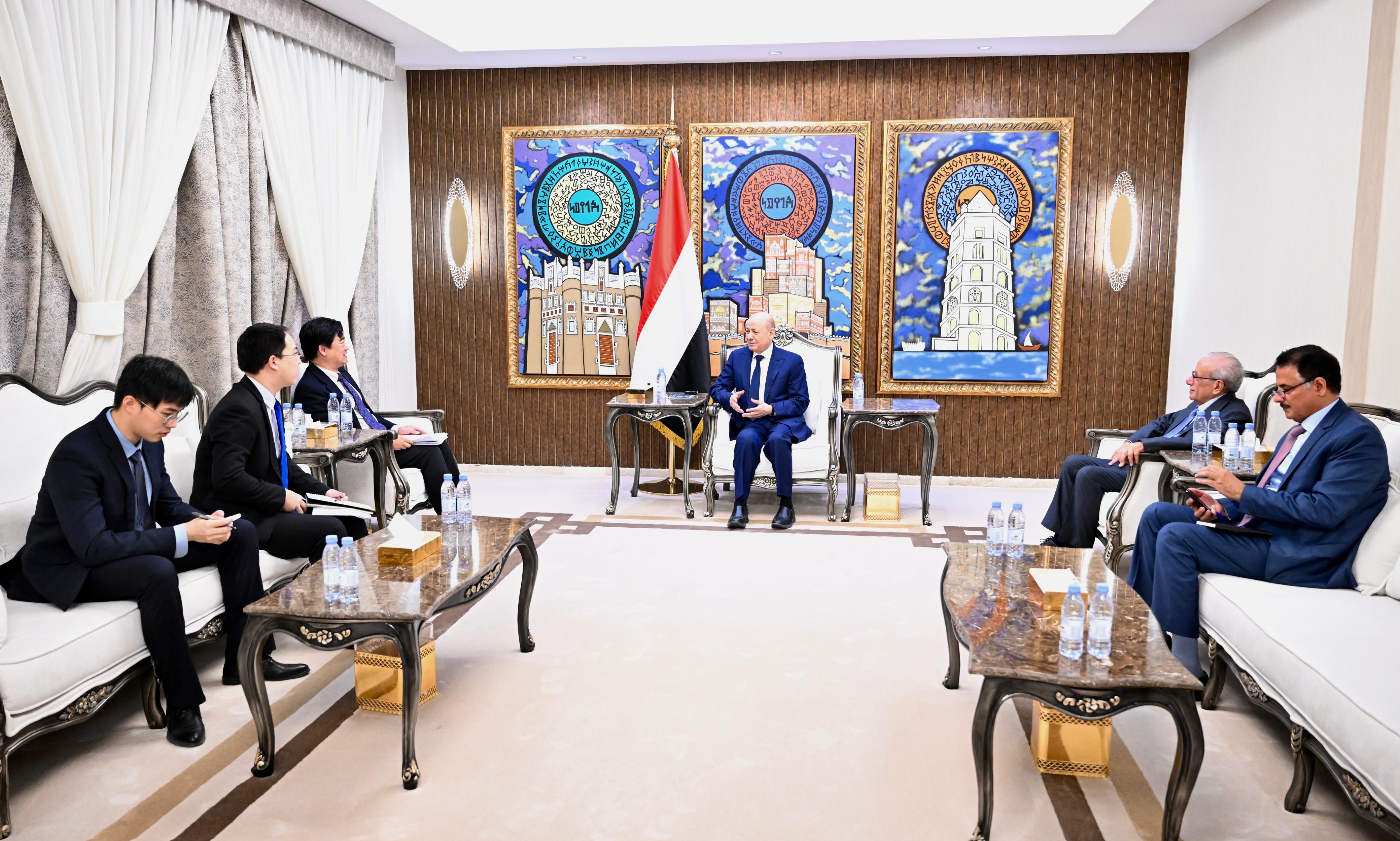 PRESIDENT AL-ALIMI RECEIVES CHARGÉ D'AFFAIRS OF CHINESE EMBASSY