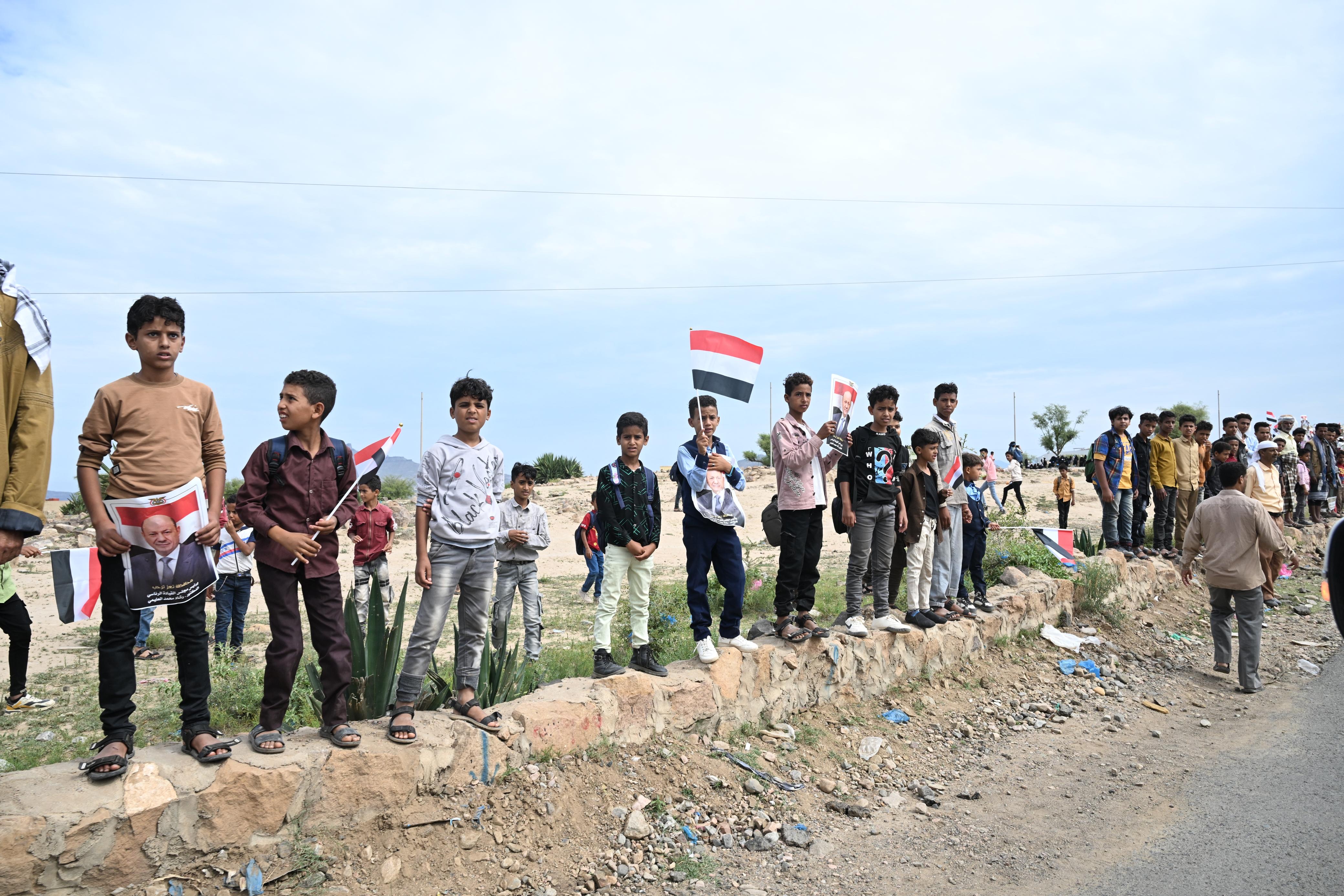 The popular reception of His Excellency President Al-Alimi during his visit to Taiz Governorate(1)