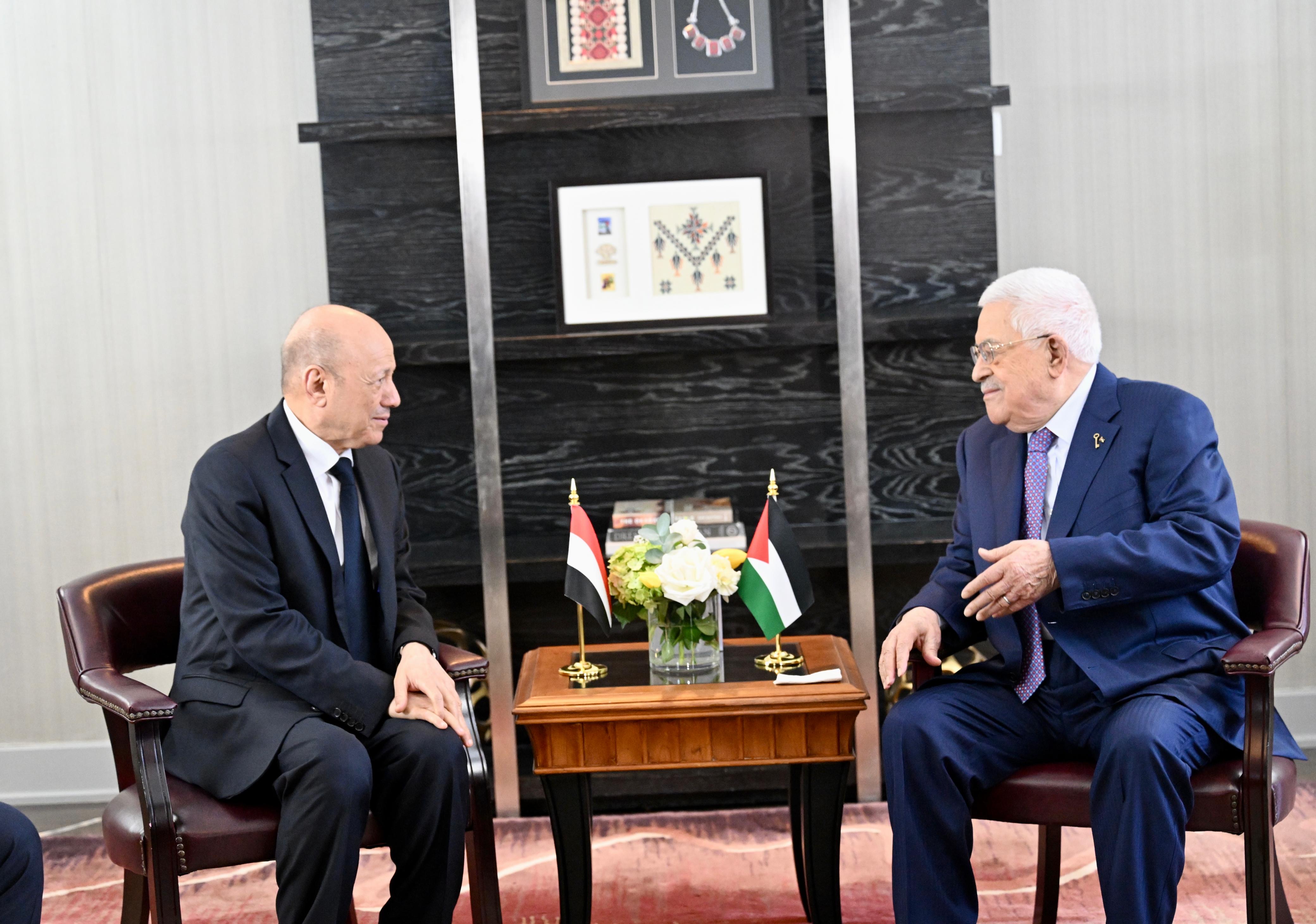 PRESIDENT AL-ALIMI MEETS WITH PALESTINIAN PRESIDENT TO DISCUSS NATIONAL AND REGIONAL DEVELOPMENTS