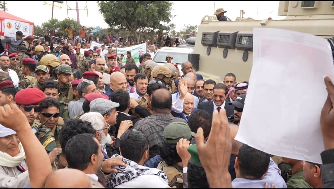 The popular reception of His Excellency President Al-Alimi during his visit to Taiz Governorate(3)