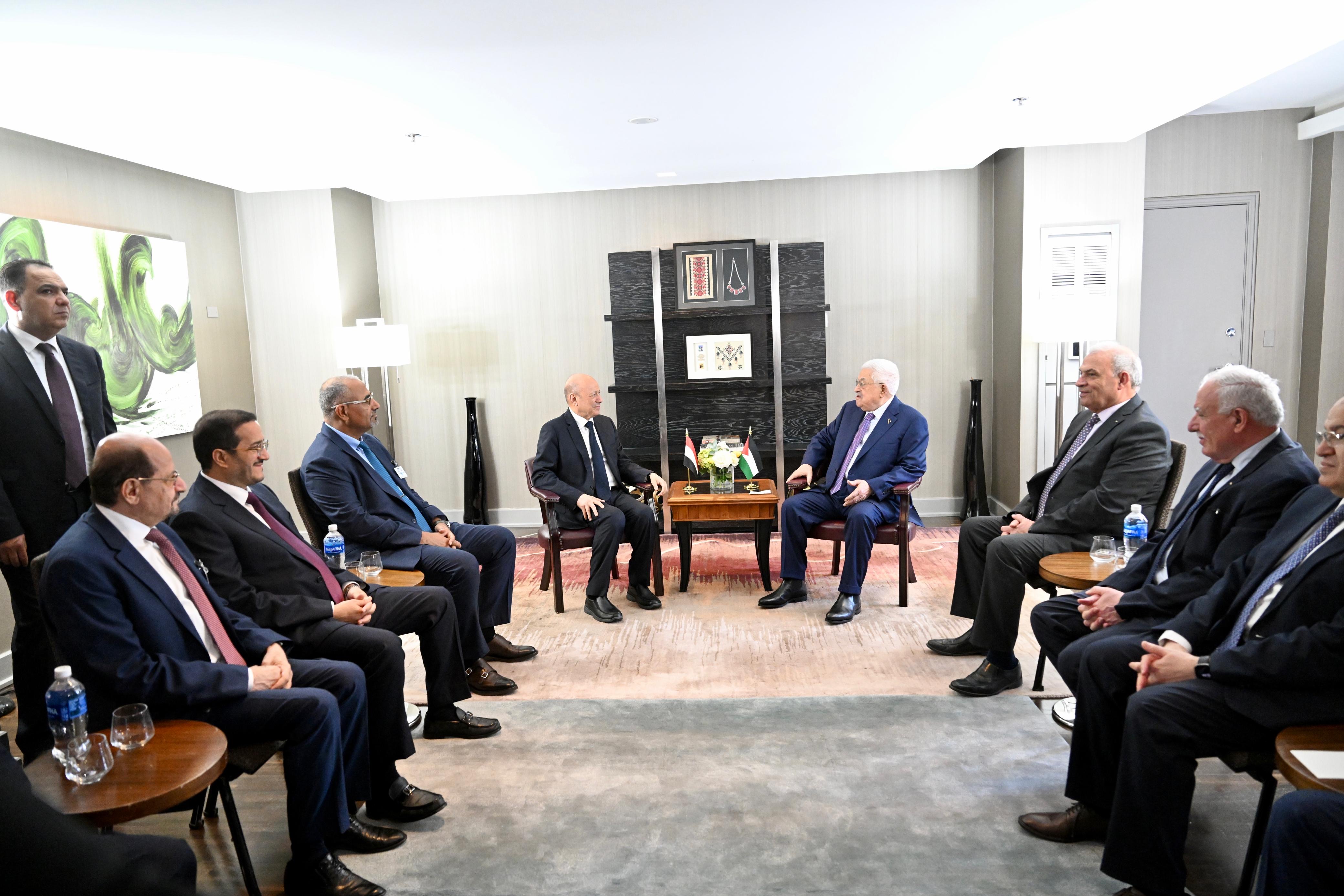 PRESIDENT AL-ALIMI MEETS WITH PALESTINIAN PRESIDENT TO DISCUSS NATIONAL AND REGIONAL DEVELOPMENTS