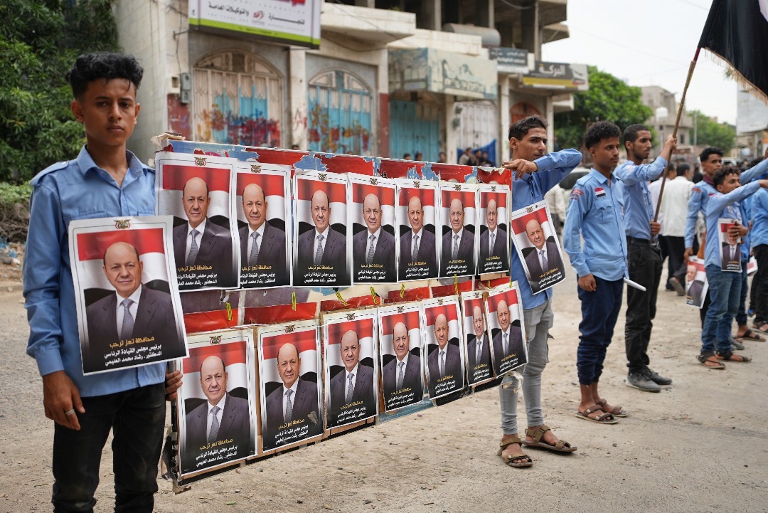 The popular reception of His Excellency President Al-Alimi during his visit to Taiz Governorate(2)