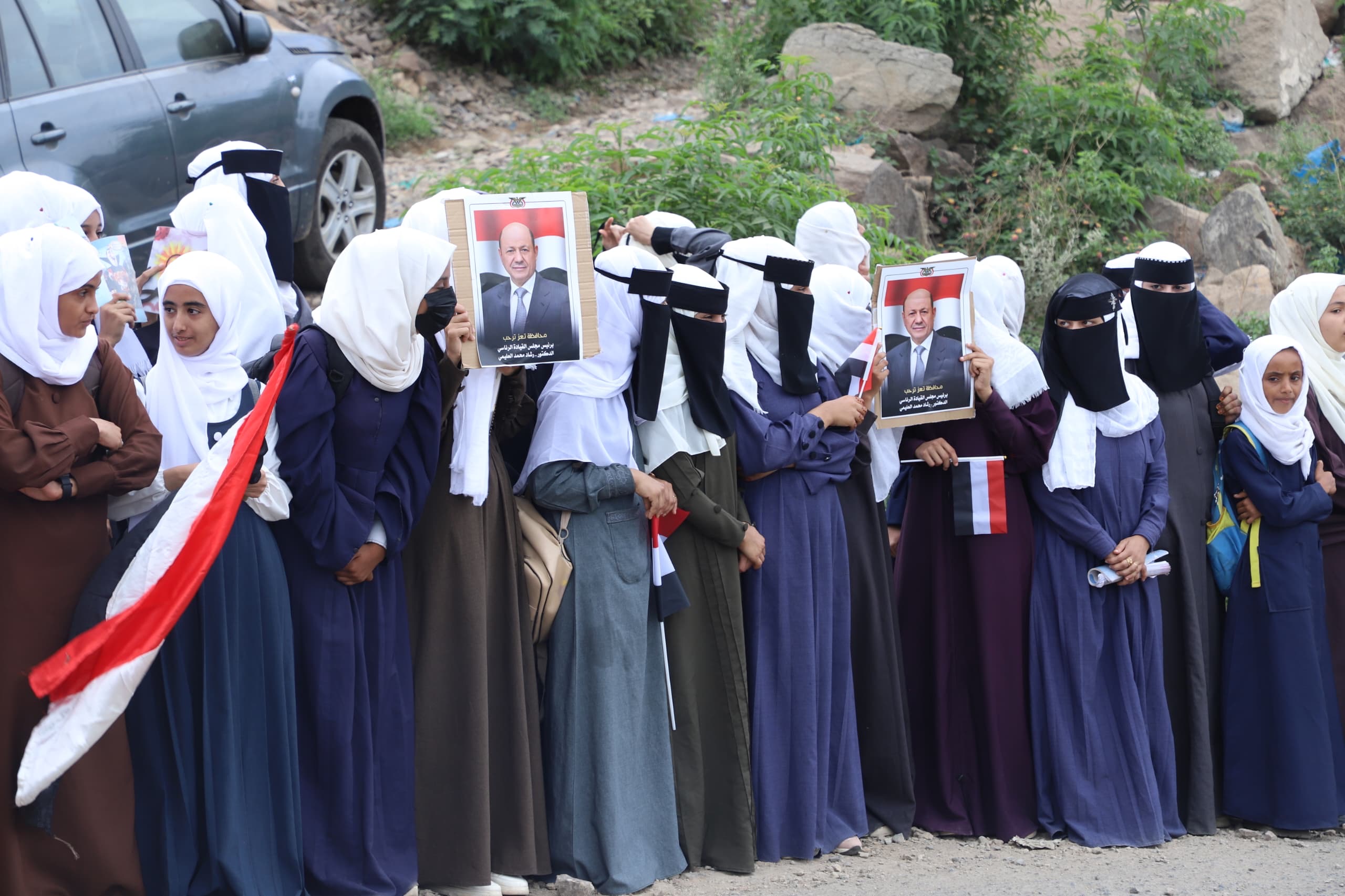 The popular reception of His Excellency President Al-Alimi during his visit to Taiz Governorate(2)