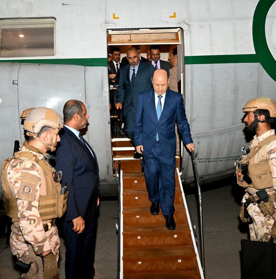 President al-Alimi, along with Council Member al-Zubaidi return to Aden