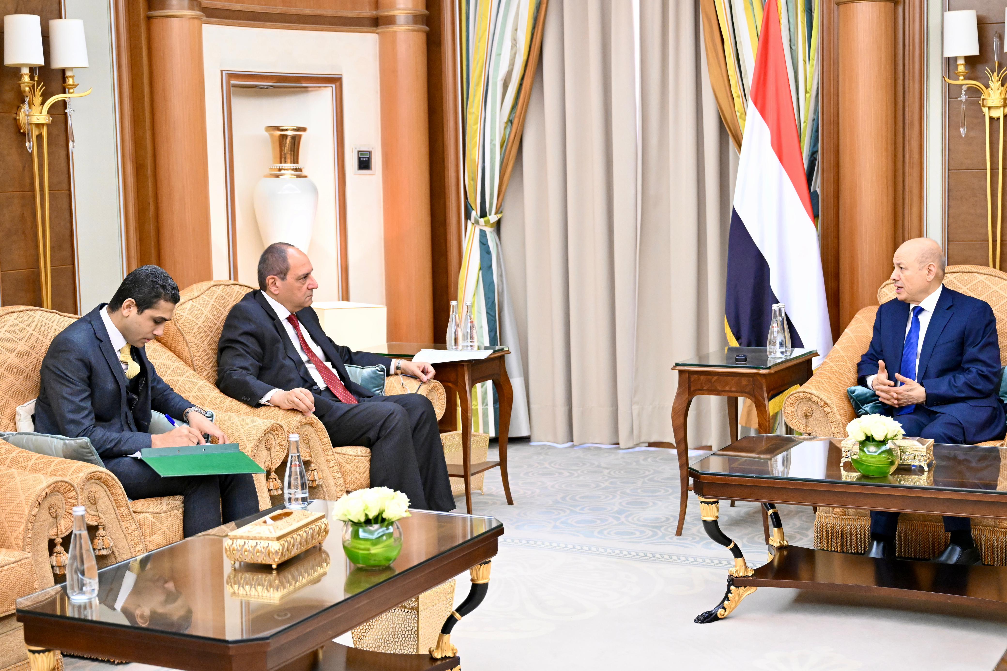 President Al- Alimi receives Egyptian Ambassador