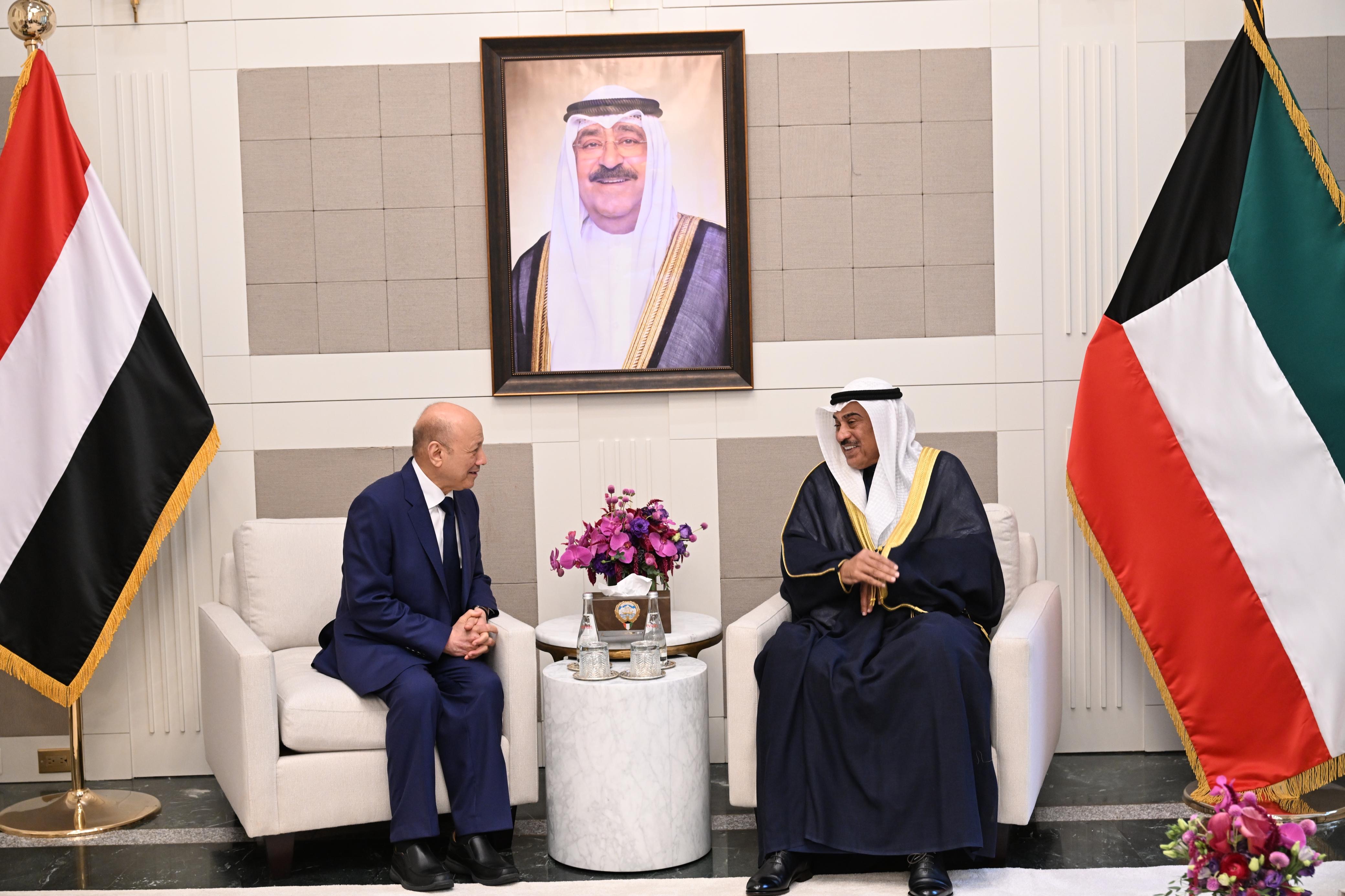 PRESIDENT AL-ALIMI PRAISES KUWAIT'S ACTIVE DEVELOPMENT AND HUMANITARIAN ROLE IN YEMEN