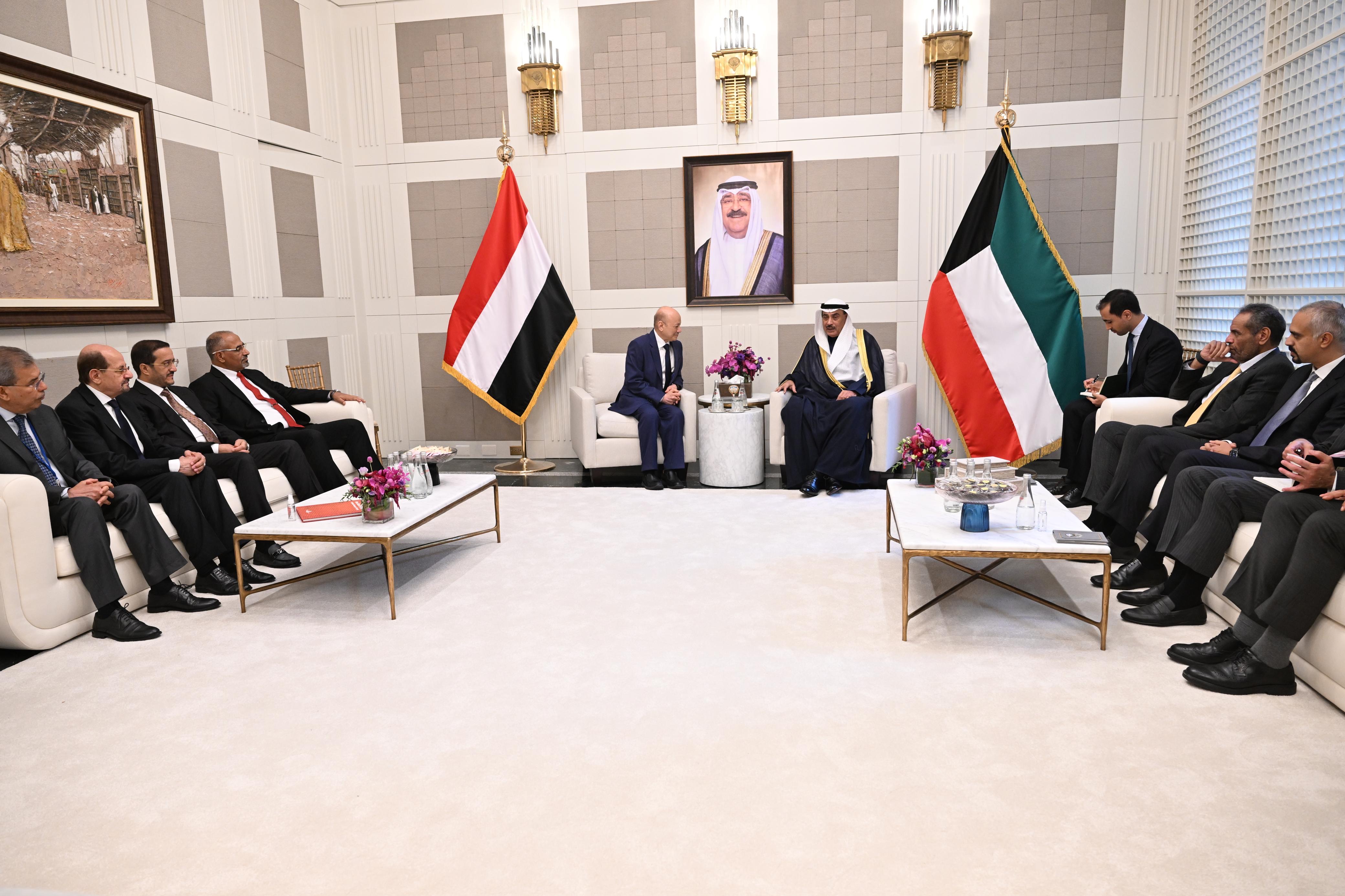 PRESIDENT AL-ALIMI PRAISES KUWAIT'S ACTIVE DEVELOPMENT AND HUMANITARIAN ROLE IN YEMEN