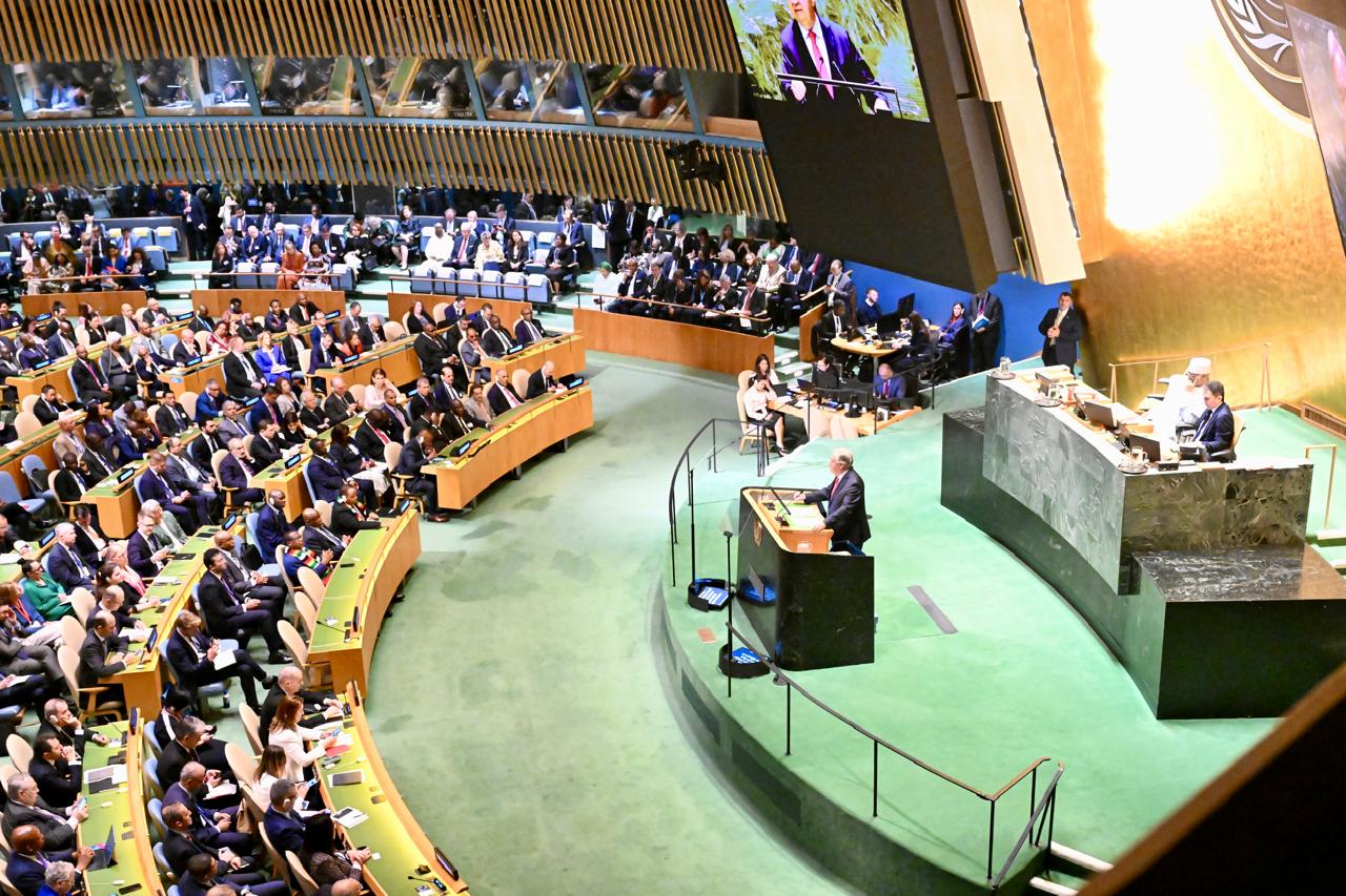 PRESIDENT AL-ALIMI, ALONG WITH AL-ZUBAIDI AND MUJALLI, THE PLC MEMBERS PARTICIPATE IN OPENING SESSION OF UN GENERAL ASSEMBLY