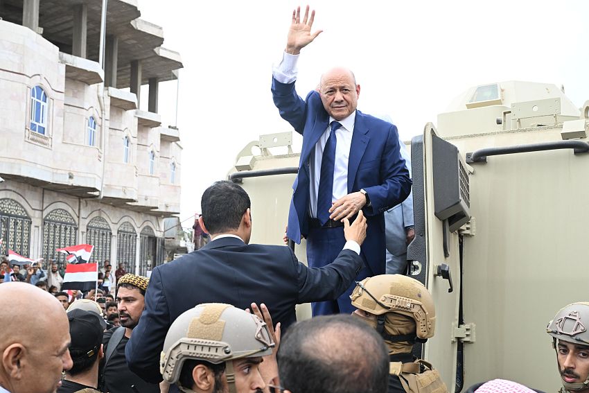 President Al-Alimi along with Abdullah Al-Alimi and Othman Majli, members of the PLC arrive in Taiz