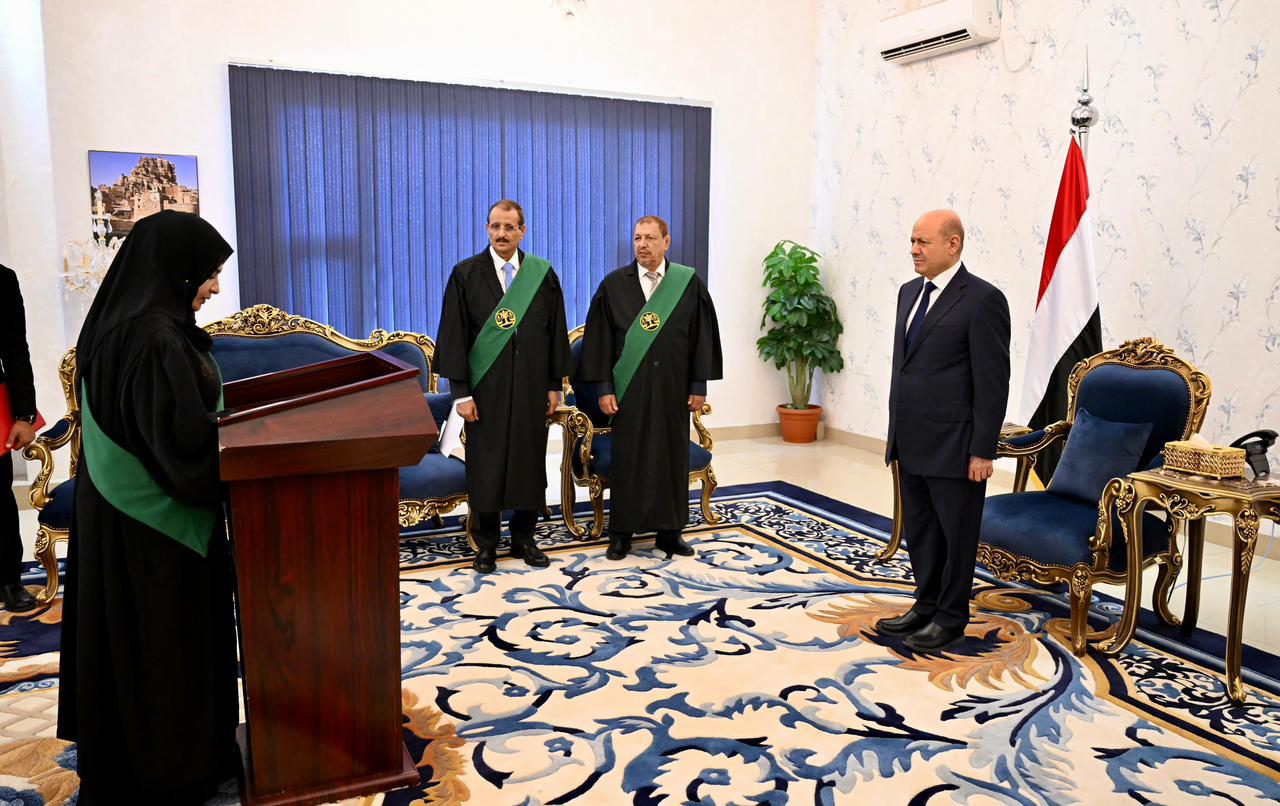 JUDGES APPOINTED TO THE SUPREME COURT TOOK THE LEGAL OATH BEFORE THE PRESIDENT OF THE PRESIDENTIAL LEADERSHIP COUNCIL Sat ، 09 Sep 2023