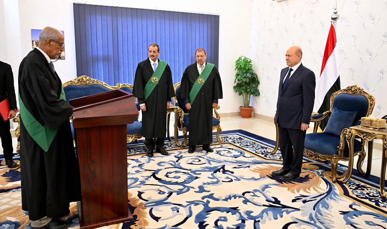 JUDGES APPOINTED TO THE SUPREME COURT TOOK THE LEGAL OATH BEFORE THE PRESIDENT OF THE PRESIDENTIAL LEADERSHIP COUNCIL Sat ، 09 Sep 2023