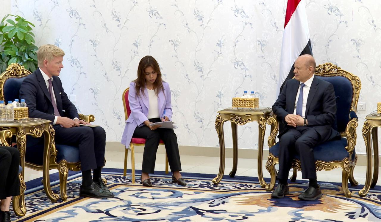 PRESIDENT AL-ALIMI RECEIVES UN'S SPECIAL ENVOY IN ADEN Tue ، 29 Aug 2023