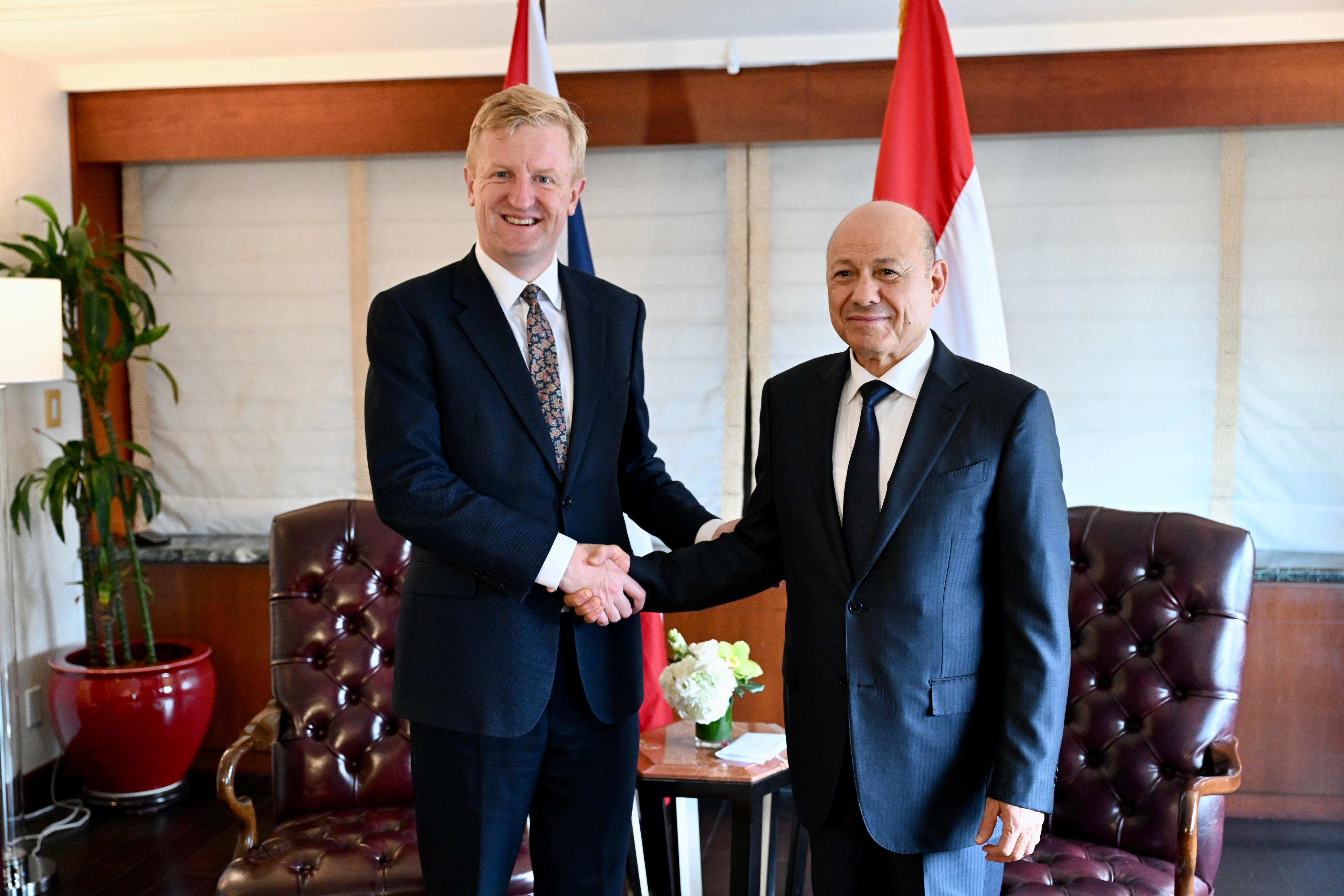 PRESIDENT AL- ALIMI RECEIVES BRITISH DEPUTY PRIME MINISTER Fri ، 22 Sep 202