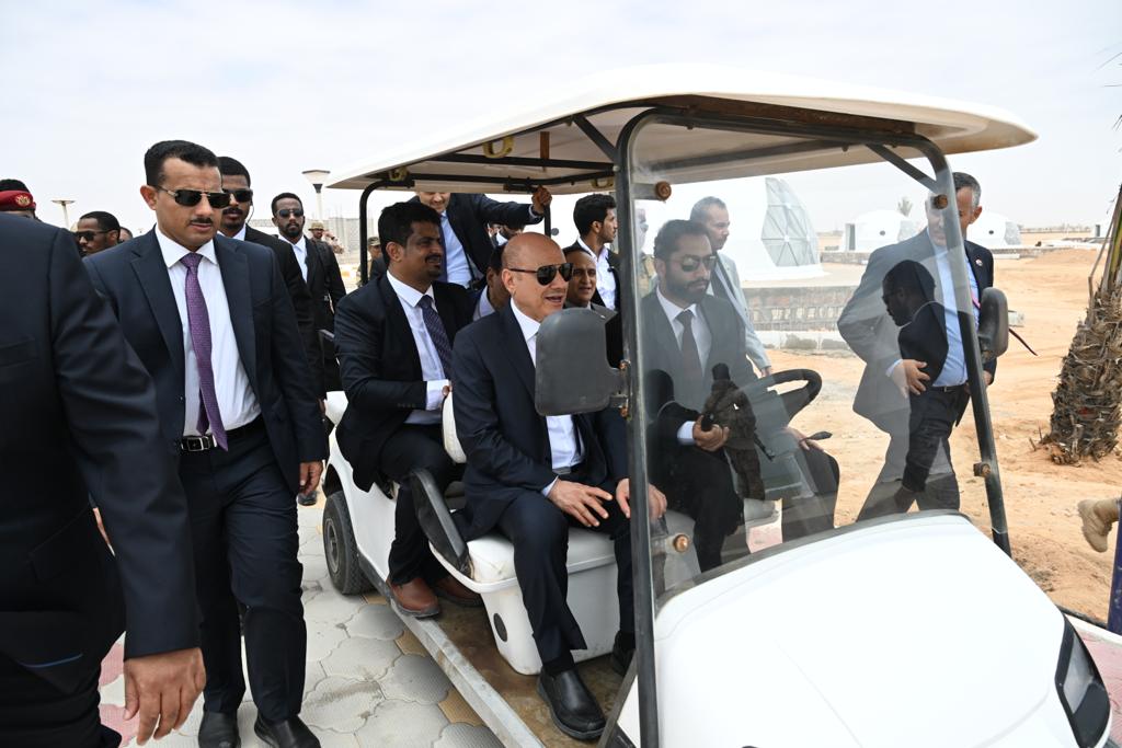 PRESIDENT AL- ALIMI INAUGURATES TOURIST, RESIDENTIAL AND ENTERTAINMENT MARINA PROJECT IN AL-MAHRA Mon ، 21 Aug 2023 (2)