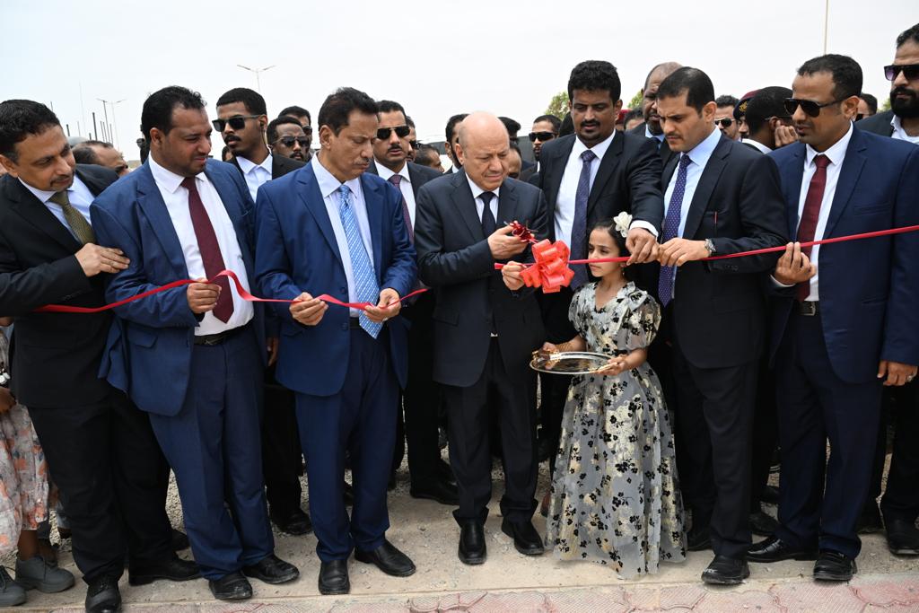 President al- Alimi inaugurates tourist, residential and entertainment marina project in Al-Mahra