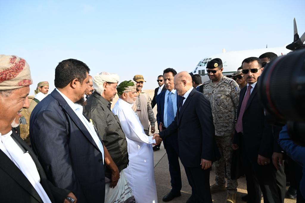 PRESIDENT AL-ALIMI ARRIVES IN AL GHAYDAH DISTRICT ON AN INSPECTION VISIT TO ALMAHRAH GOVERNORATE Wed ، 16 Aug 2023