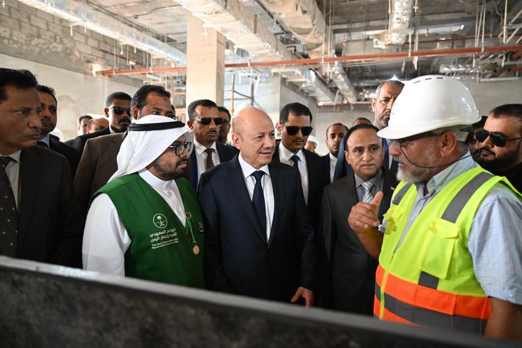 PRESIDENT AL- ALIMI LAYS FOUNDATION STONES FOR DEVELOPMENT PROJECTS IN AL-MAHRA Sat ، 19 Aug 2023 