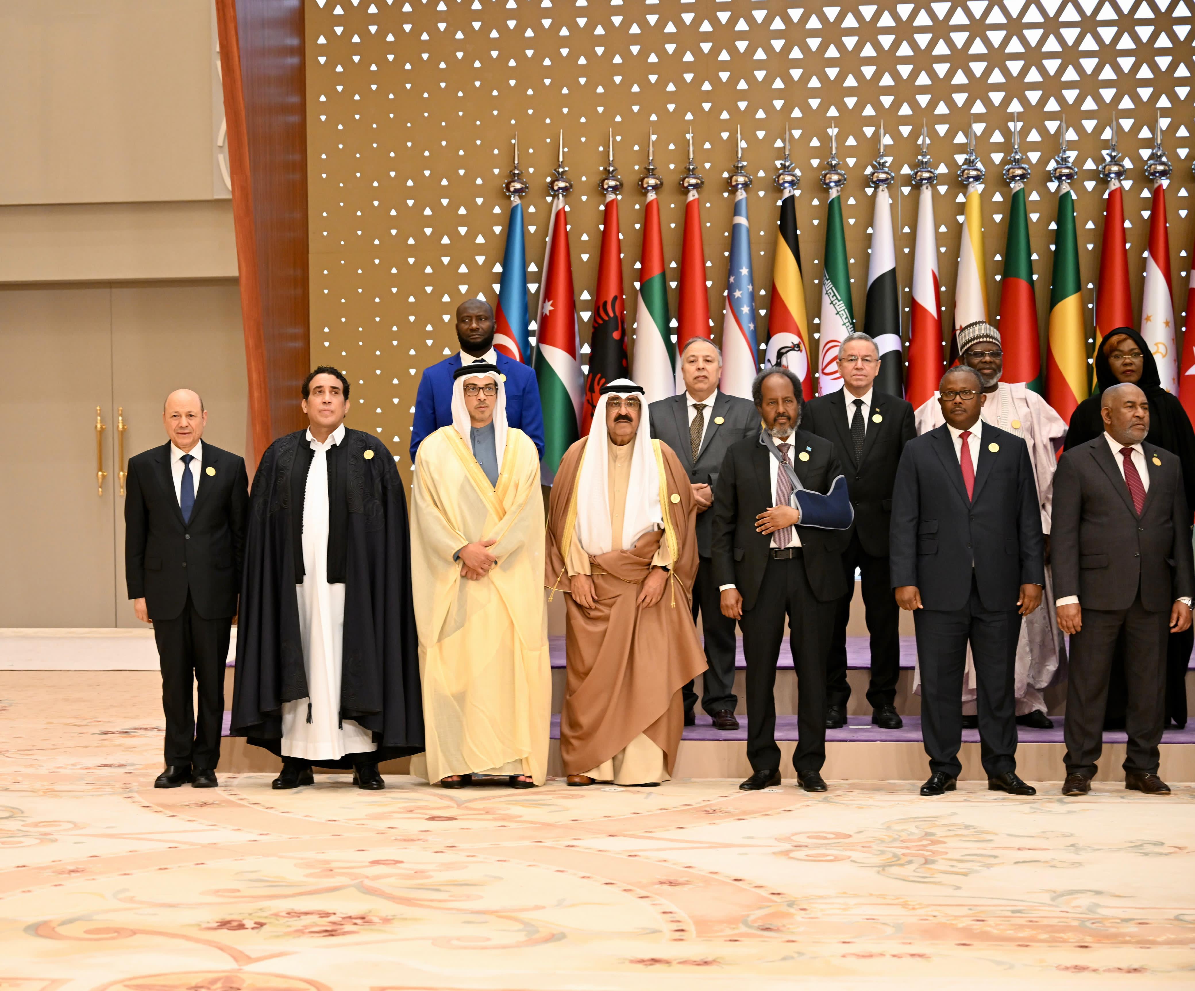 مشاركة فخامة الرئيس في القمة العربية الإسلامية المفتوحة (1) 11 نوفمبر 2023