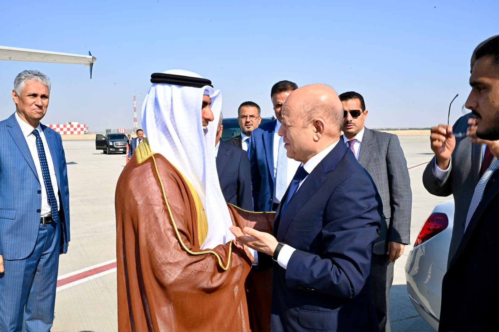 رئيس مجلس القيادة الرئاسي ينهي زيارة لدولة الامارات العربية المتحدة 04 ديسمبر 2023 