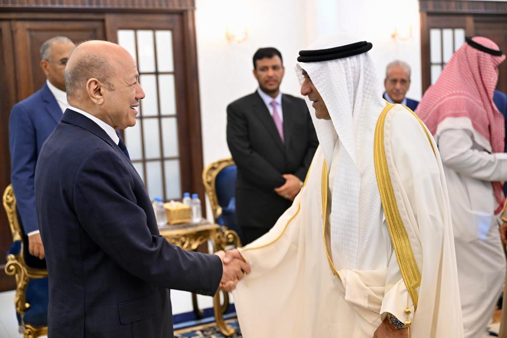 رئيس مجلس القيادة الرئاسي يستقبل في عدن الامين العام لمجلس التعاون لدول الخليج العربية 31 أغسطس 2023